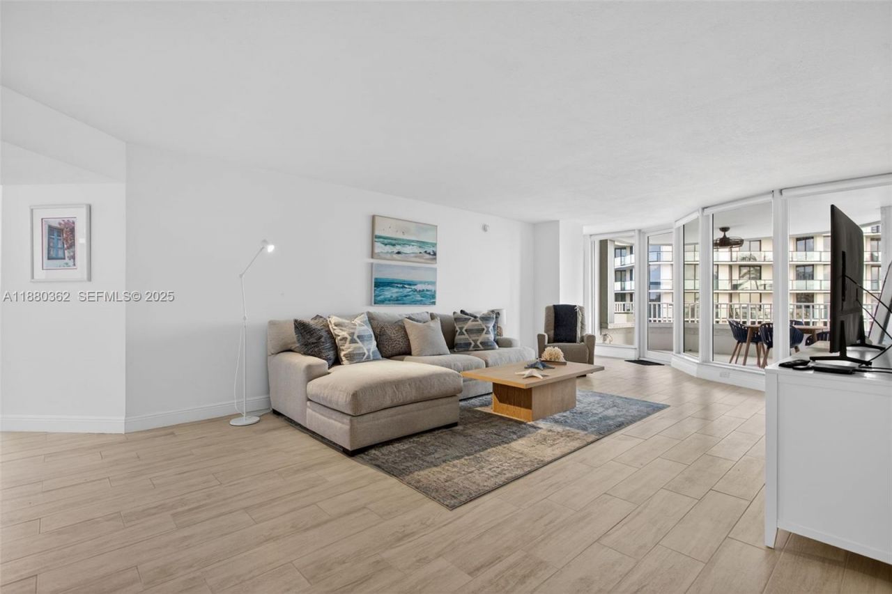 1340 S Ocean Blvd, Unit 407, Pompano Beach, FL 33062 Photo