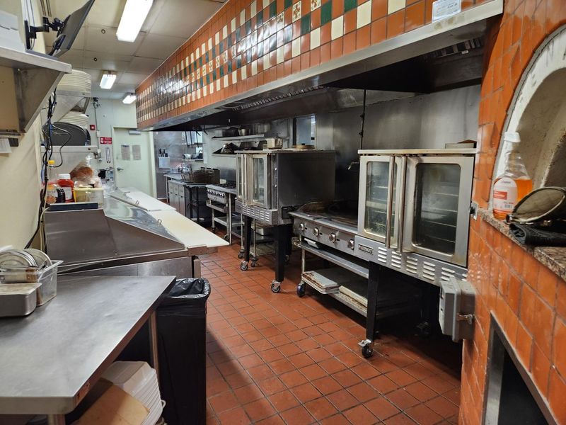 1192 Noe Bixby Road, Columbus, OH 43213 Photo 7