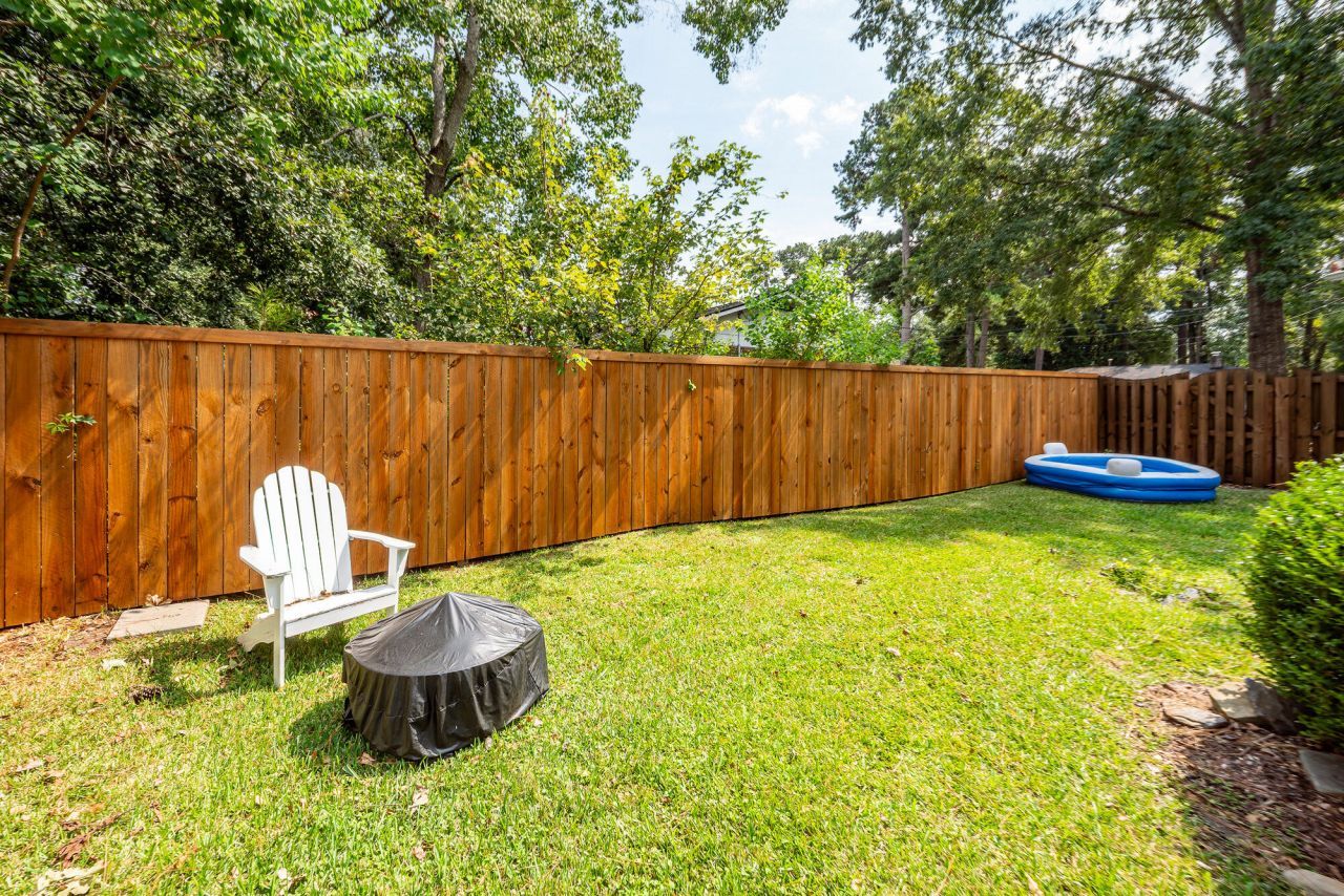 7758 Barclay Avenue Photo 43