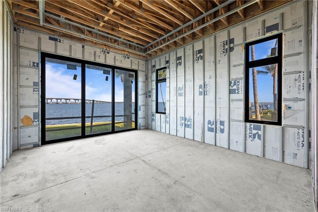 1211 Caloosa Pt, Fort Myers, FL 33901 Photo