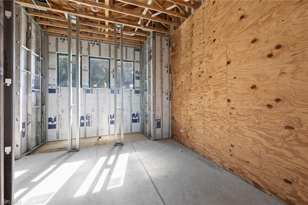 1211 Caloosa Pt, Fort Myers, FL 33901 Photo