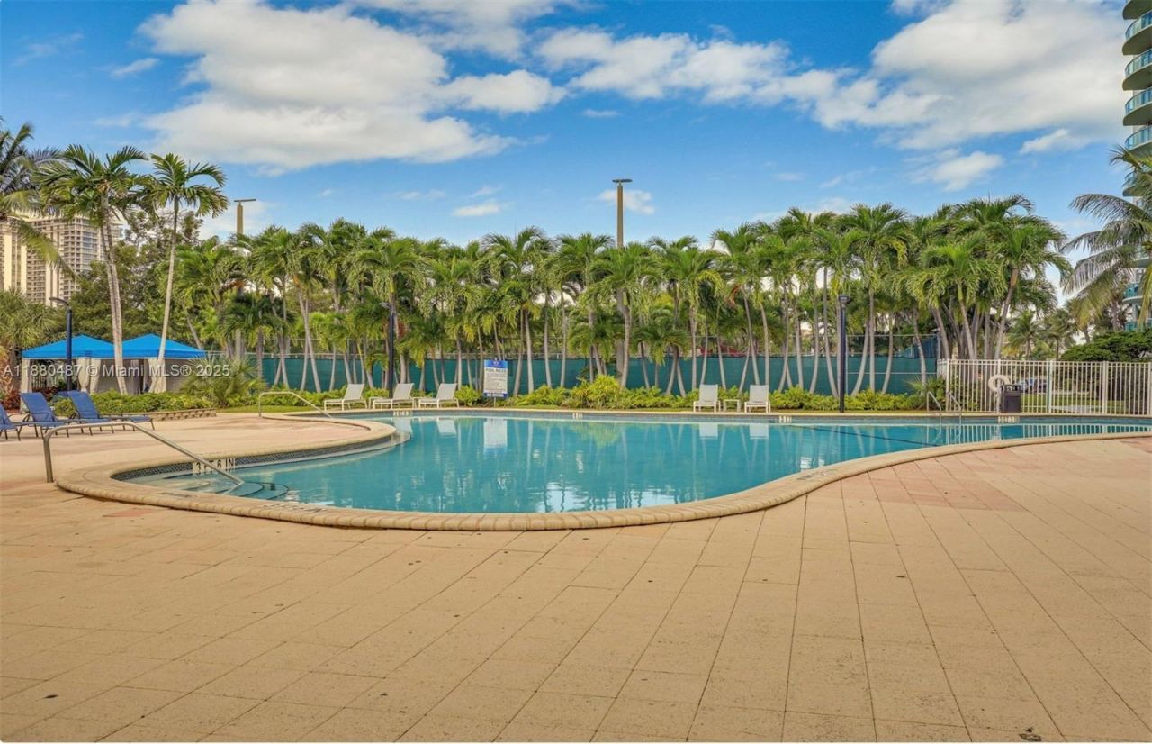 19370 Collins Ave, Unit 1014, Sunny Isles Beach, FL 33160 Photo