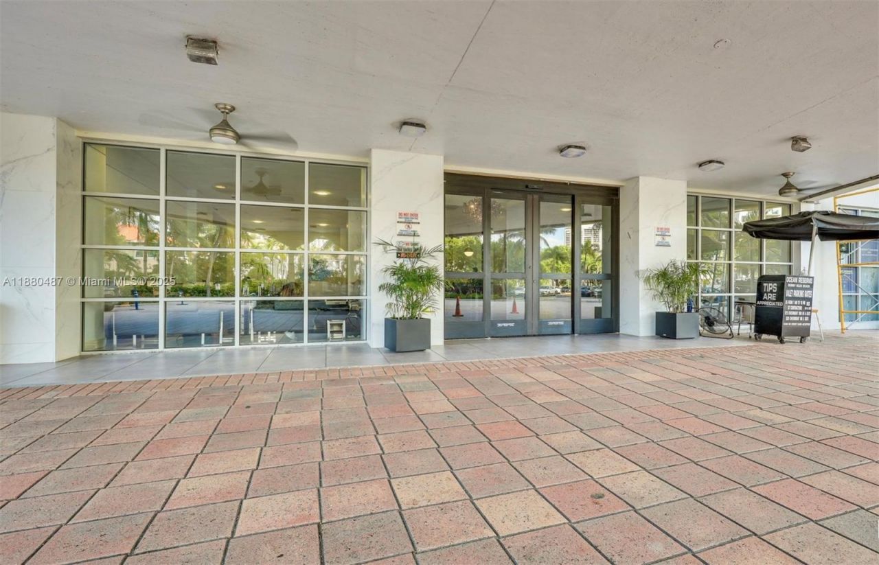 19370 Collins Ave, Unit 1014, Sunny Isles Beach, FL 33160 Photo