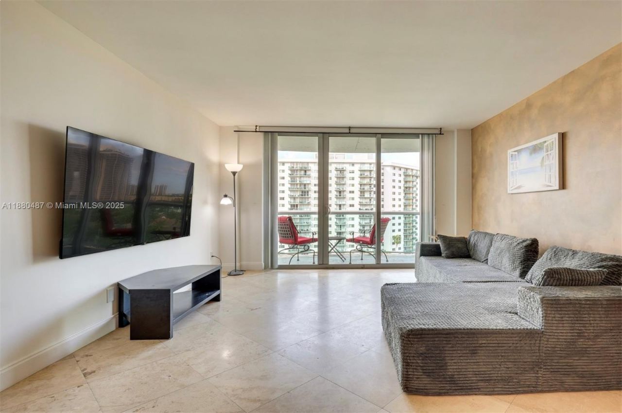 19370 Collins Ave, Unit 1014, Sunny Isles Beach, FL 33160 Photo