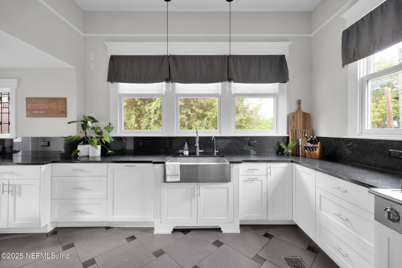 1102 Copeland Street, Jacksonville, FL 32204 Photo