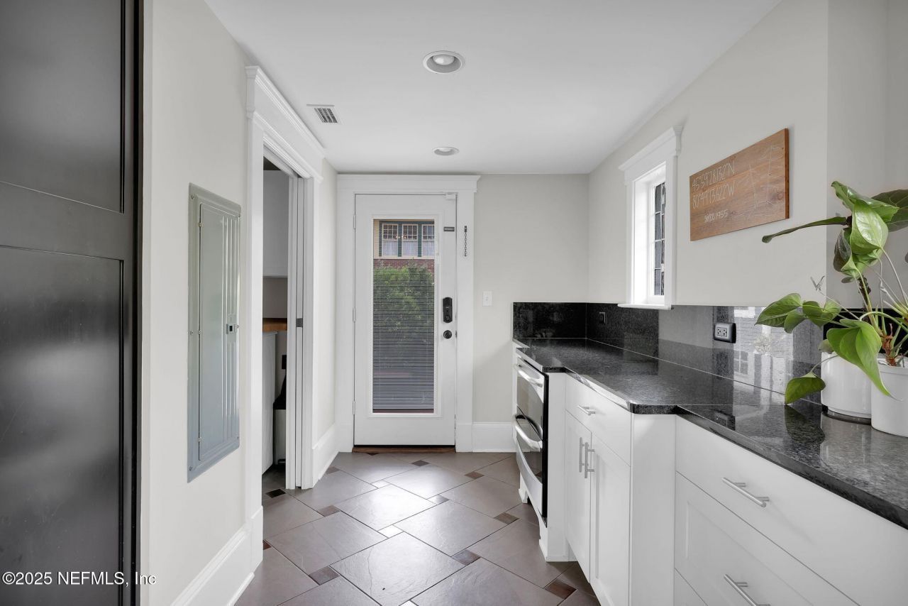 1102 Copeland Street, Jacksonville, FL 32204 Photo