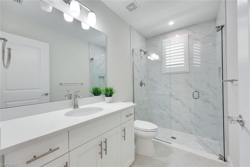 273 Indies Dr E, Unit 102, Naples, FL 34114 Photo