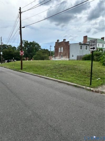 801 Mosby Street, Richmond, VA 23223 Main Photo