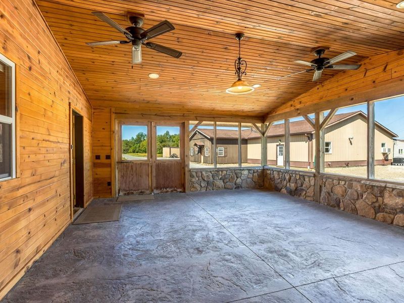 3044 Jasmine Road NW, Carrollton, OH 44615 Photo 10