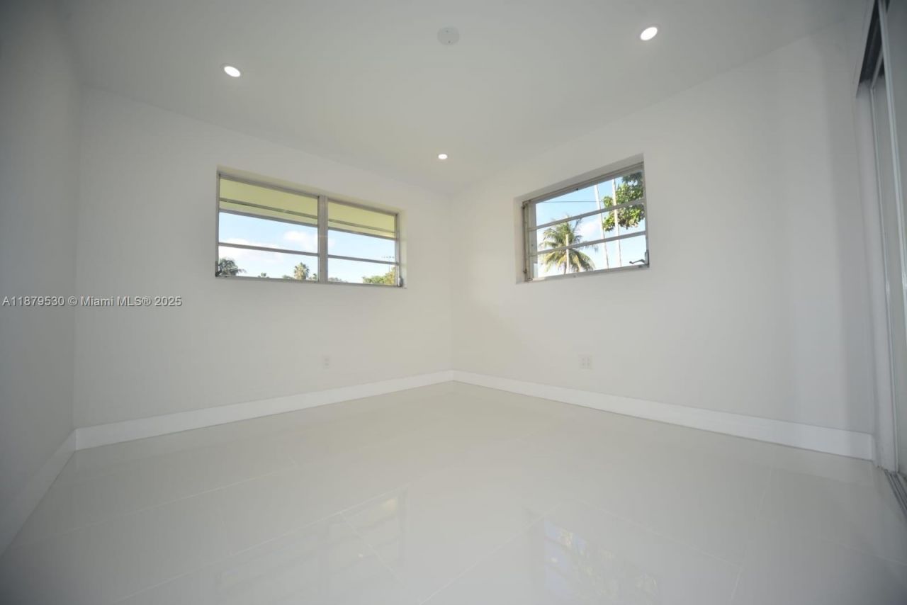 18601 SW 97th Ct, Unit 18601, Cutler Bay, FL 33157 Photo