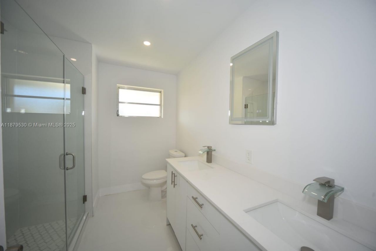 18601 SW 97th Ct, Unit 18601, Cutler Bay, FL 33157 Photo