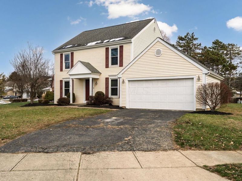 2236 Sunleaf Court, Columbus, OH 43235 Photo 2