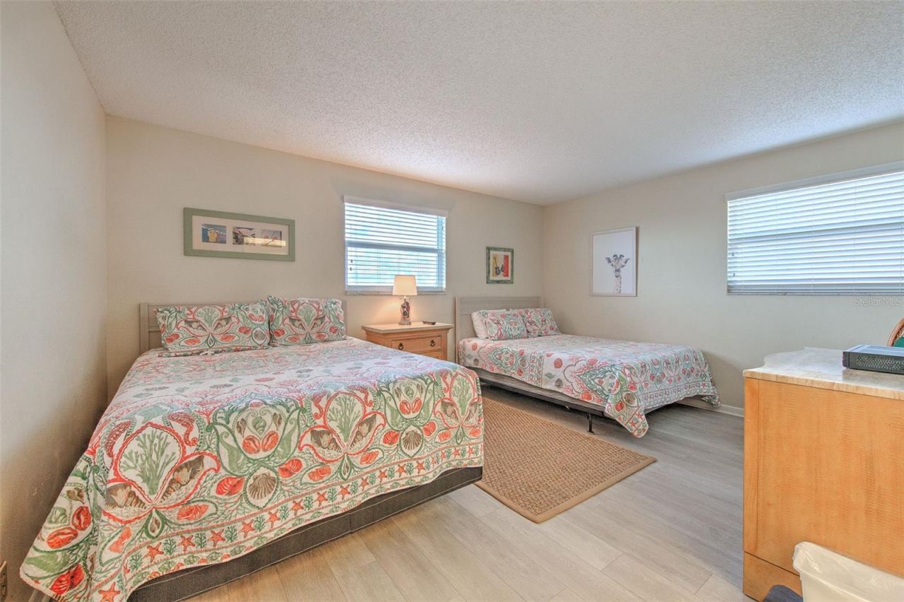 17200 Gulf Boulevard, Unit 401, North Redington Beach, FL 33708 Photo