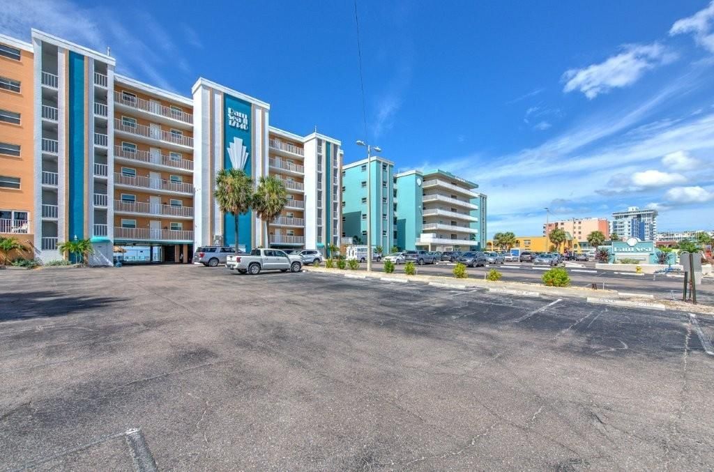 17200 Gulf Boulevard, Unit 401, North Redington Beach, FL 33708 Photo