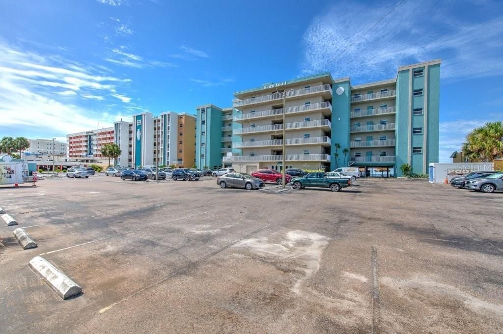 17200 Gulf Boulevard, Unit 401, North Redington Beach, FL 33708 Photo