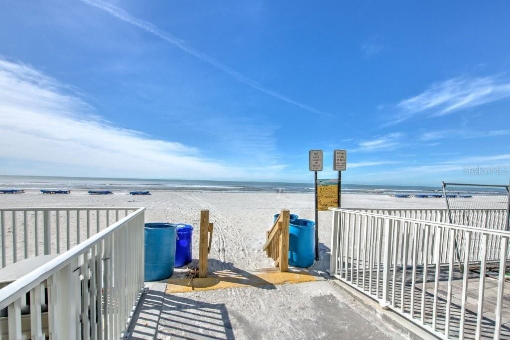 17200 Gulf Boulevard, Unit 401, North Redington Beach, FL 33708 Photo