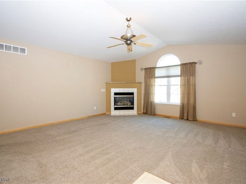 2457 Barrington Way, Unit 327, Wooster, OH 44691 Photo 2