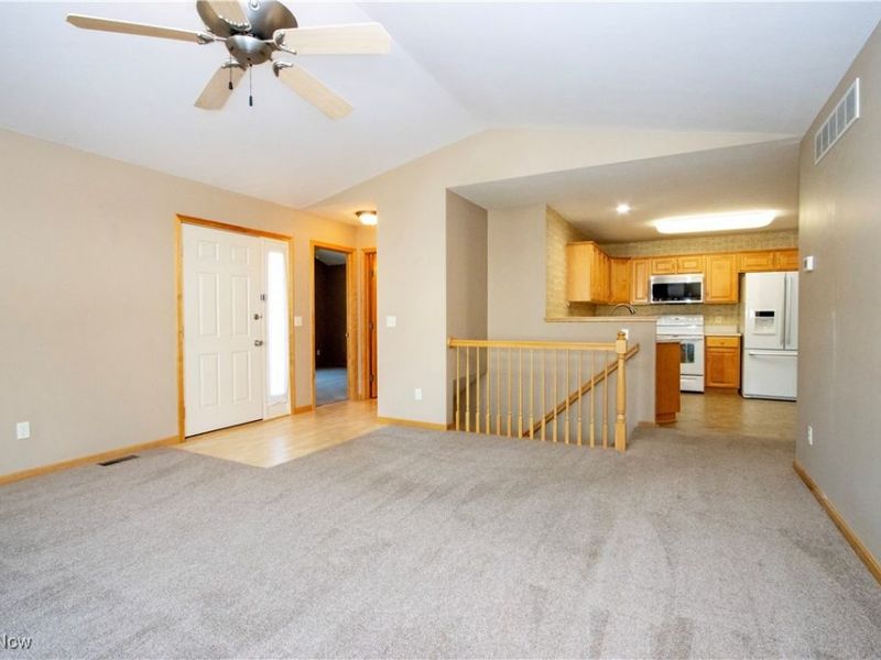 2457 Barrington Way, Unit 327, Wooster, OH 44691 Photo 8