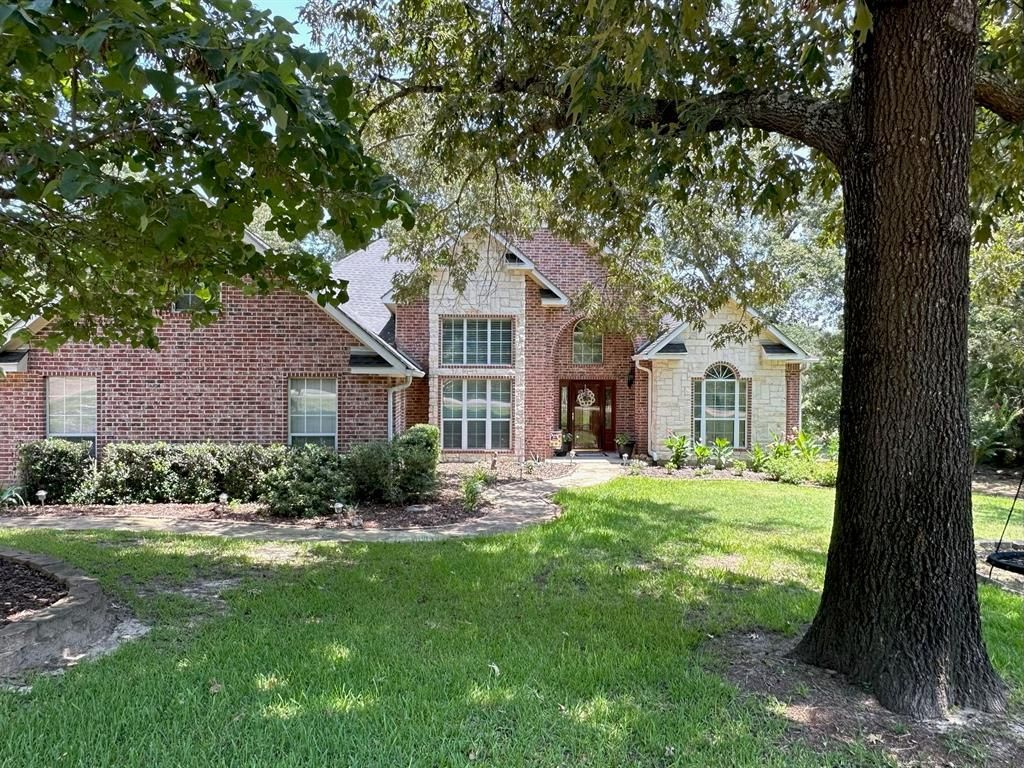1052 Greenbriar Trail, Holly Lake Ranch, TX 75765 Main Photo