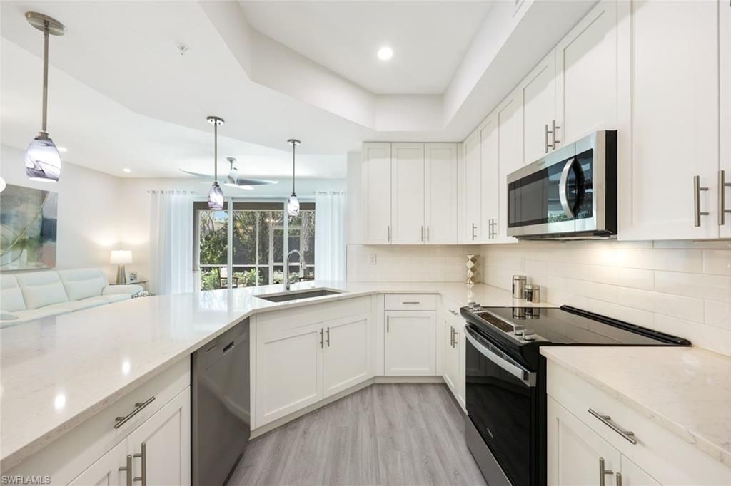 268 Indies Dr E, Unit 101, Naples, FL 34114 Photo