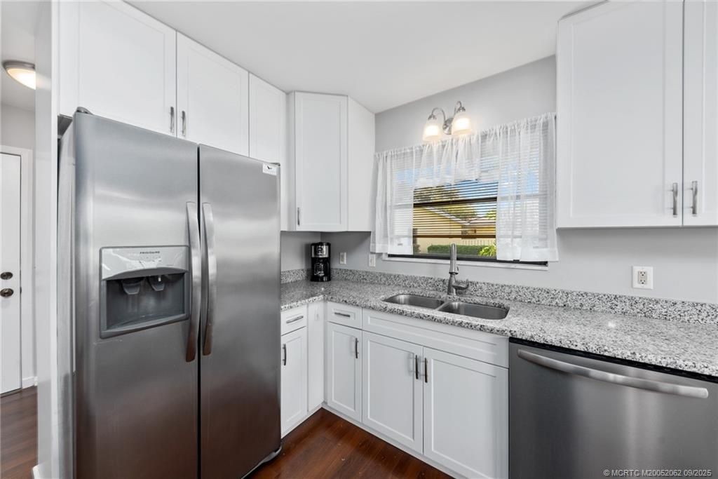 2108 NW Greenbriar Lane, Palm City, FL 34990 Photo