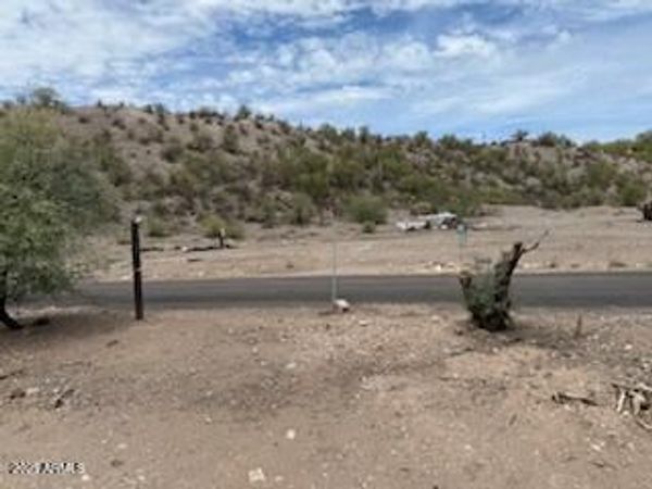 78182 E GREEN LANTERN Road, Unit -, Winkelman, AZ 85192