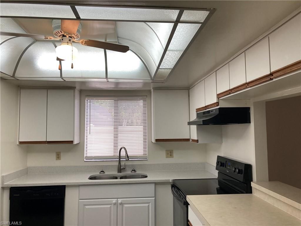 4321 Country Club Blvd, Unit 101, Cape Coral, FL 33904 Photo