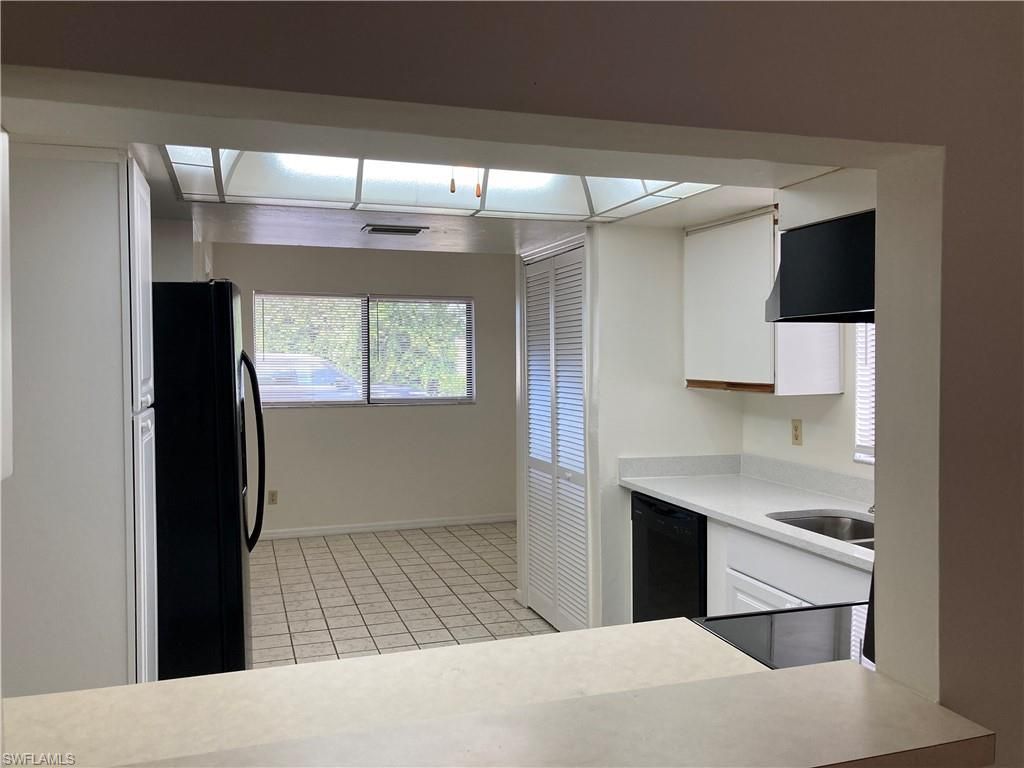 4321 Country Club Blvd, Unit 101, Cape Coral, FL 33904 Photo