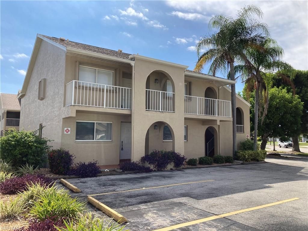 4321 Country Club Blvd, Unit 101, Cape Coral, FL 33904 Photo