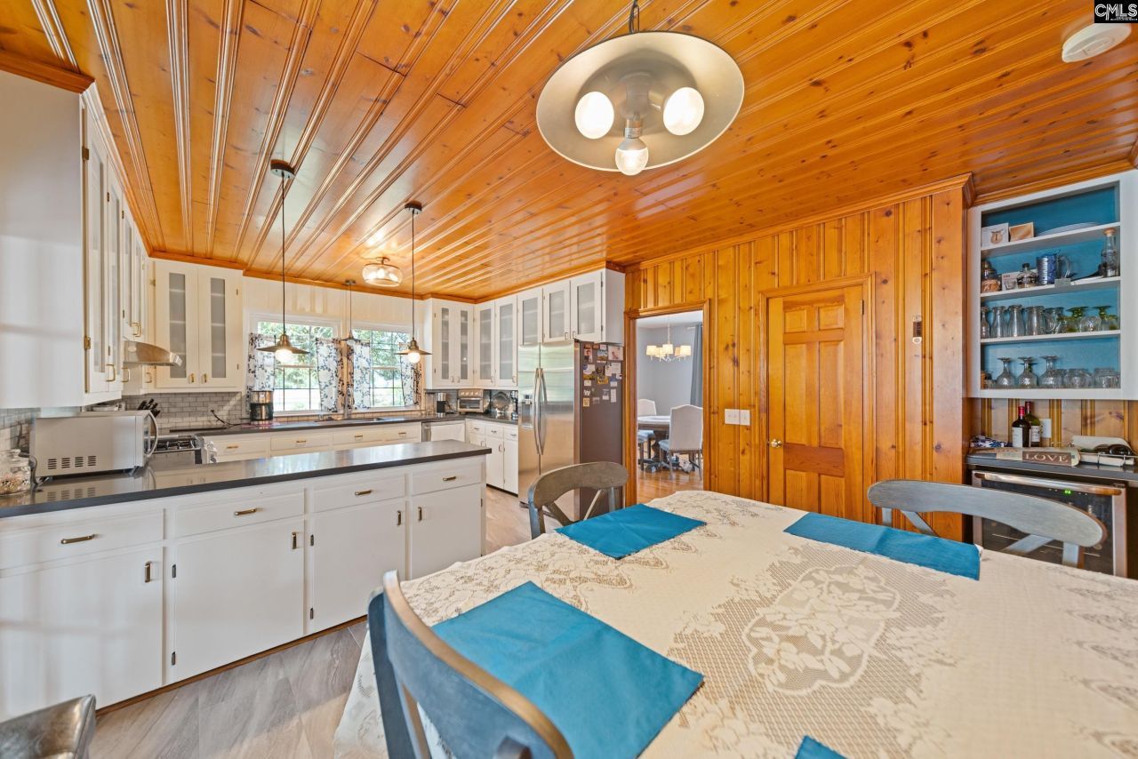 179 Azalea Avenue Photo 9