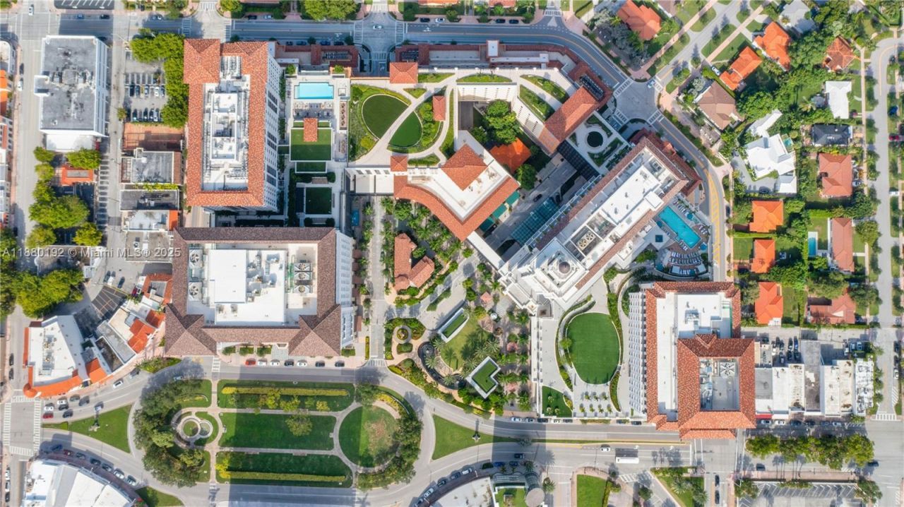 3431 SW 16th Ter, Miami, FL 33145 Photo