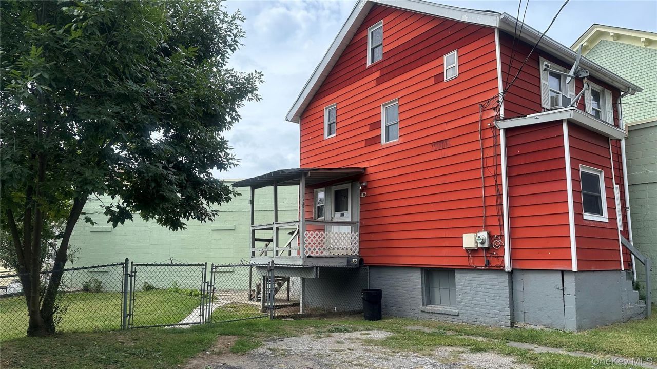 135 N Highland Avenue, Ossining, NY 10562 Main Photo