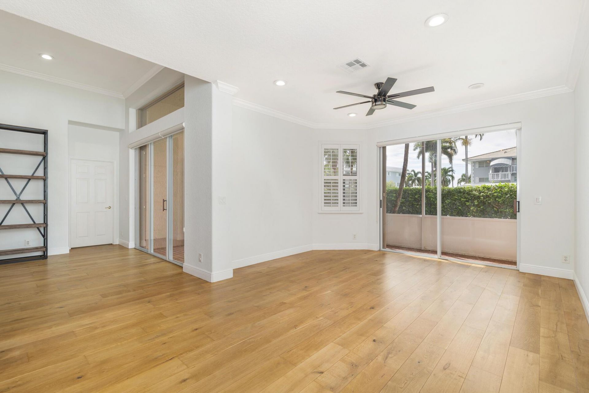 248 Palm Circle, Atlantis, FL 33462 Photo