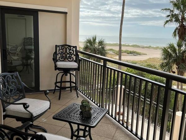 1270 GULF BOULEVARD, Unit 401, CLEARWATER, FL 33767