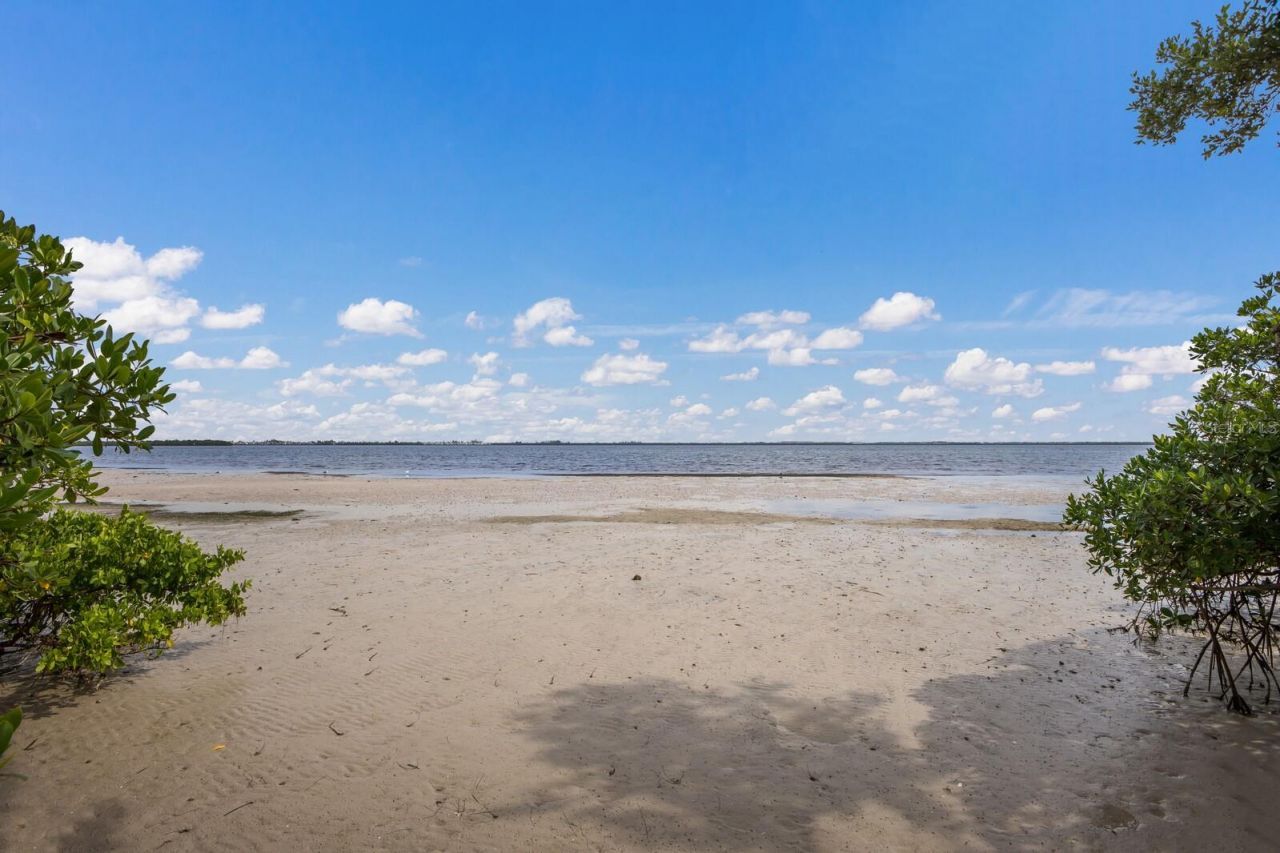 847 Evergreen Way, Longboat Key, FL 34228 Photo