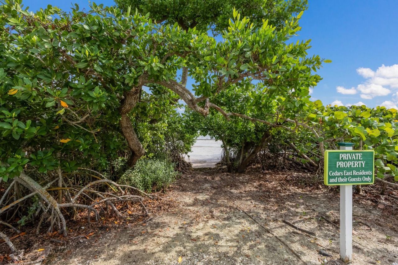 847 Evergreen Way, Longboat Key, FL 34228 Photo