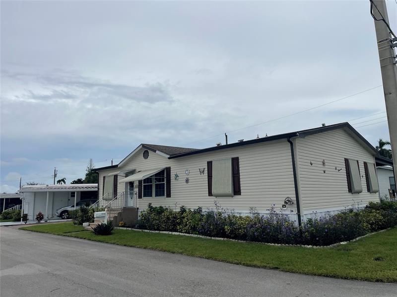 8580 SW 17th Street, Davie, FL 33324 Photo