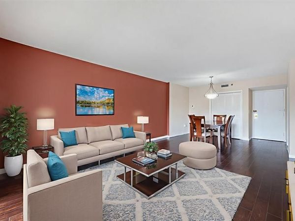 3850 Washington Street, Unit 315, Hollywood, FL 33021