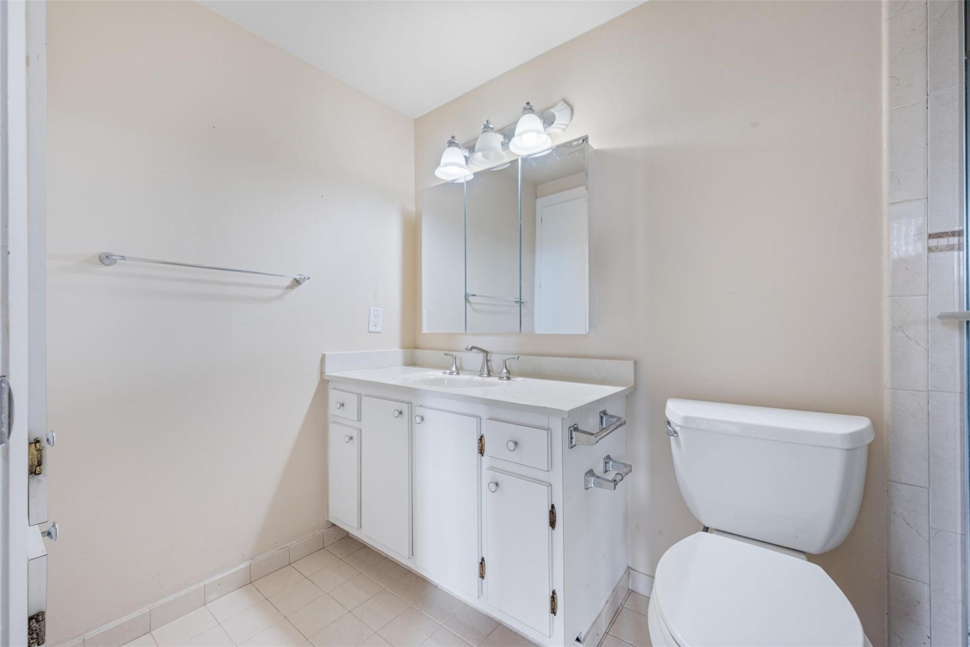 3850 Washington Street, Unit 315, Hollywood, FL 33021 Photo