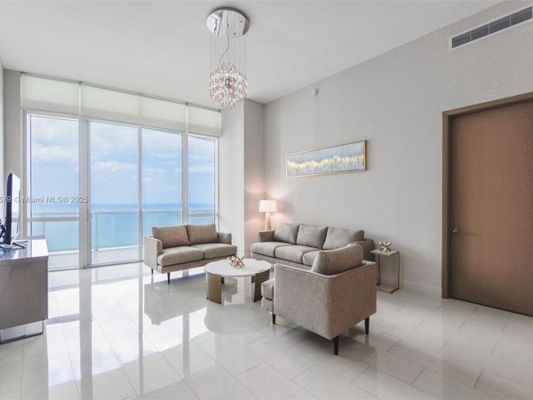 15901 Collins Ave, Unit 4203, Sunny Isles Beach, FL 33160