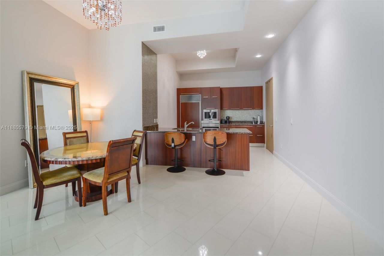 15901 Collins Ave, Unit 4203, Sunny Isles Beach, FL 33160 Photo