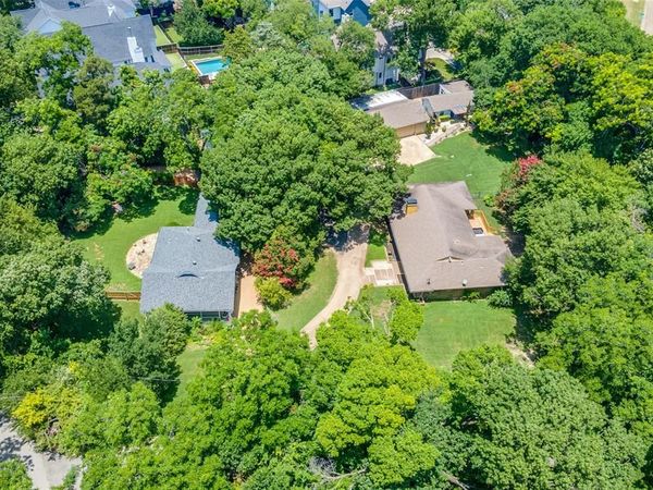 800 Harter Road , Dallas, TX 75218