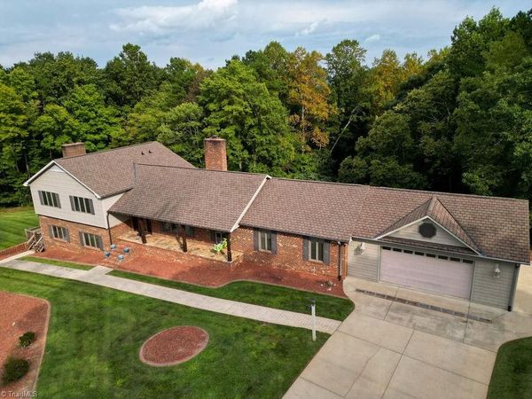 3605 NC 268, Siloam, NC 27047