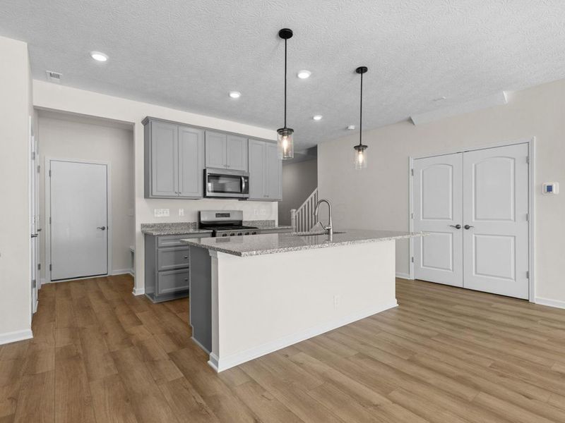 6531 Wheatly Road, Unit LOT 102, New Albany, OH 43054 Photo 8