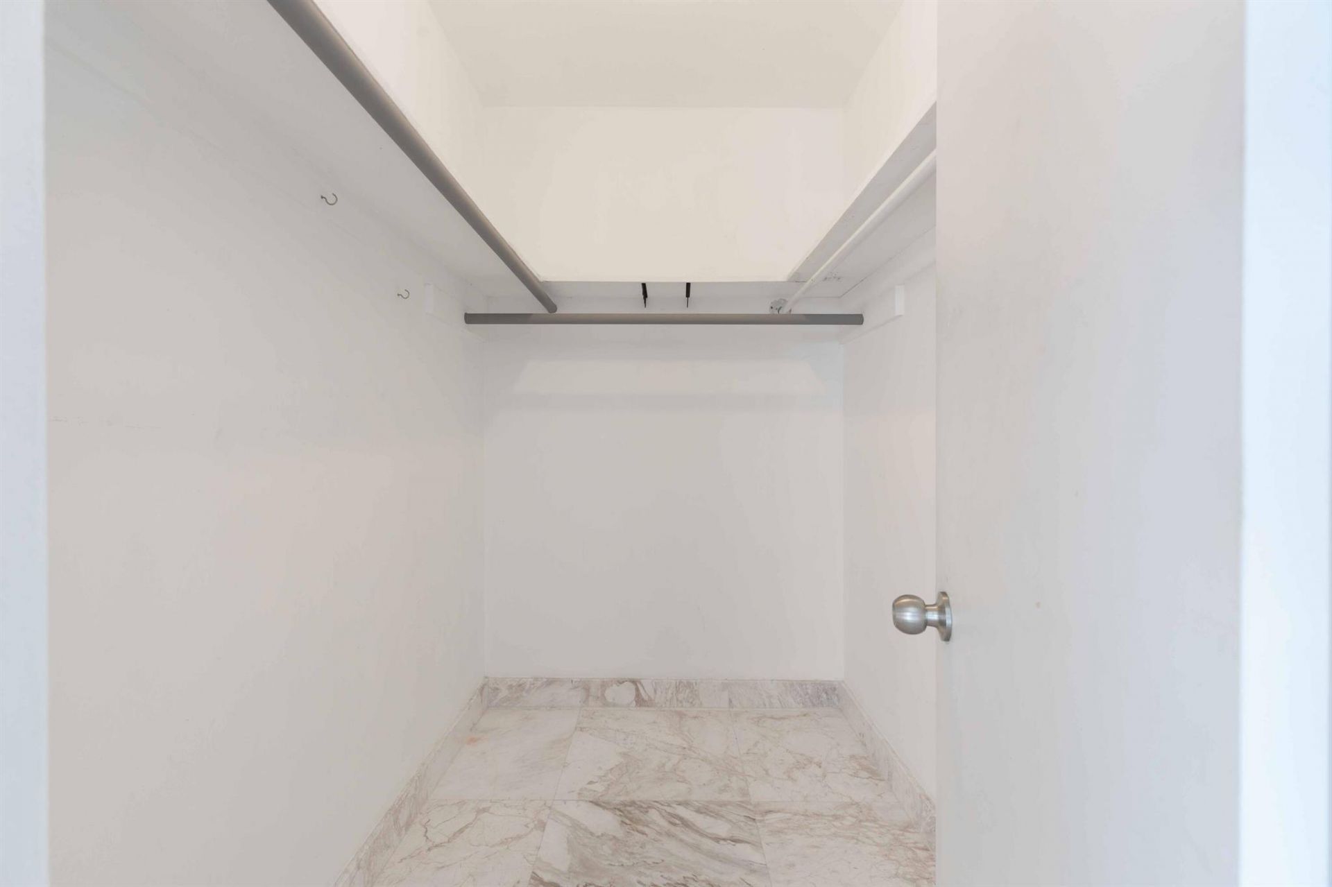 2420 SE 17th Street Street, Unit 401c, Fort Lauderdale, FL 33316 Photo