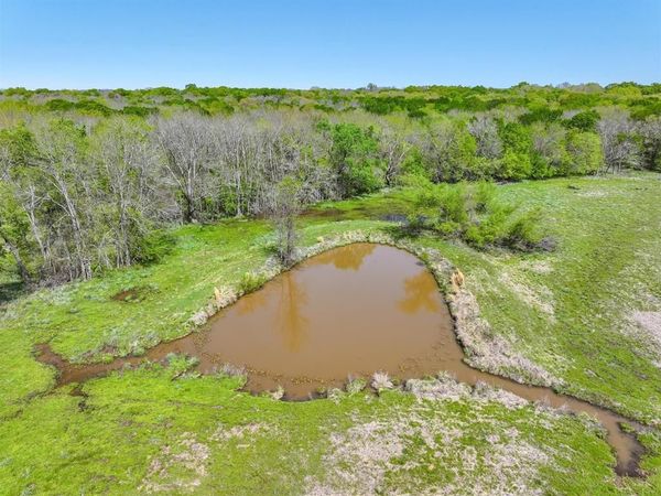 902 Vz County Road 3710, Edgewood, TX 75117
