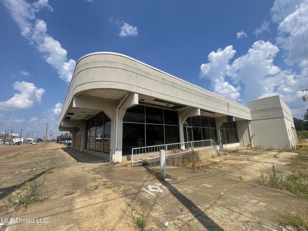 980 S State Street, Jackson, MS 39201