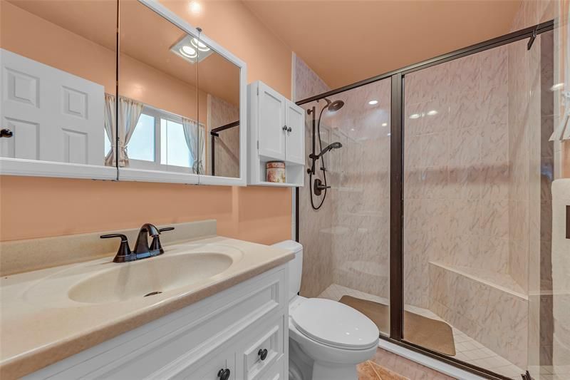 2541 NE 11th Street, Unit 101, Pompano Beach, FL 33062 Photo