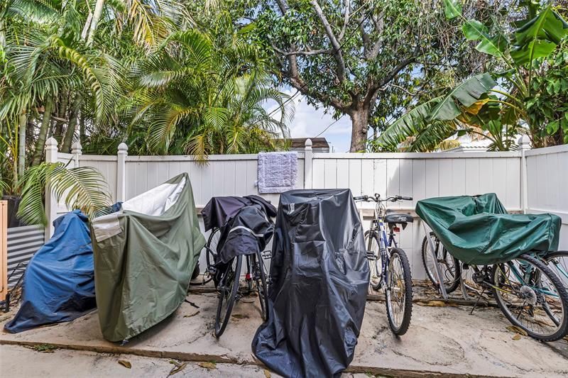 2541 NE 11th Street, Unit 101, Pompano Beach, FL 33062 Photo