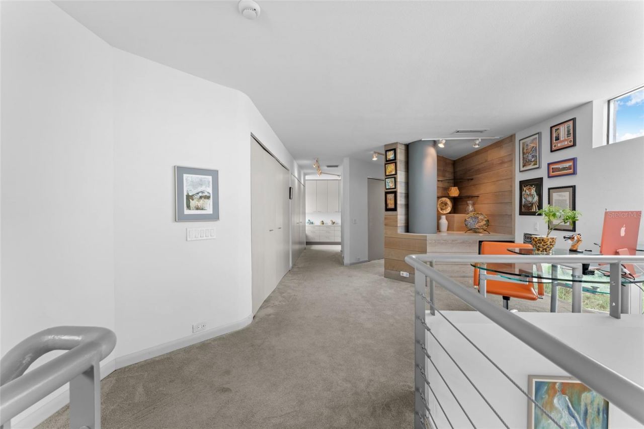 1761 Oceanview Drive, Saint Petersburg, FL 33715 Photo